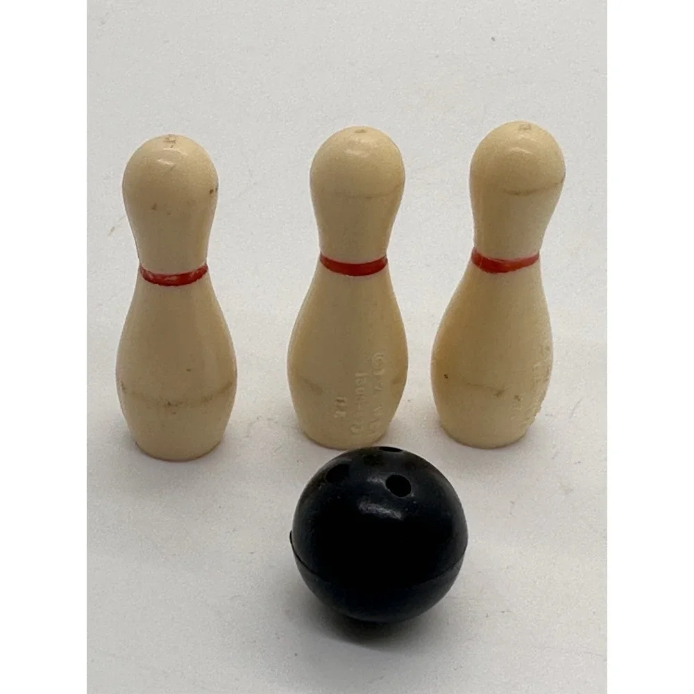 Wilton Bowling Cake Toppers 1974‎ WEI Mini Pins Balls Vintage Cake Decor Set